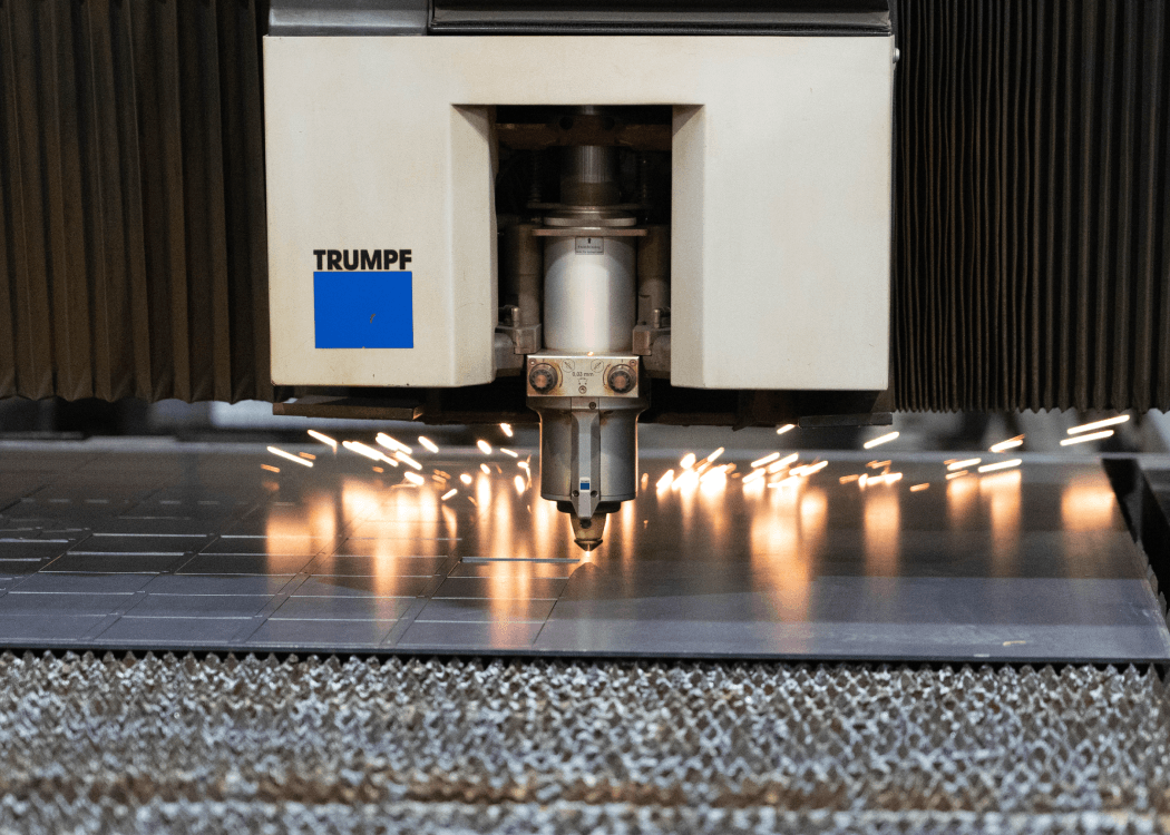 レーザー加工｜事業内容｜有限会社新生スチール